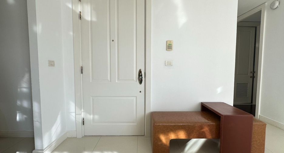 Condo en alquiler de 2 habitaciones en Pathum Wan, Bangkok