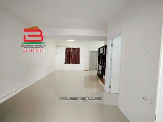 Продажа 4 спальни таунхаус в Khlong Luang, Патумтани