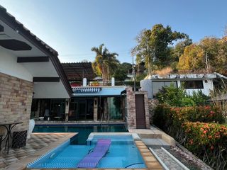 Villa en venta de 4 habitaciones en Klaeng, Rayong