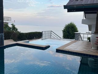 Villa en venta de 4 habitaciones en Klaeng, Rayong