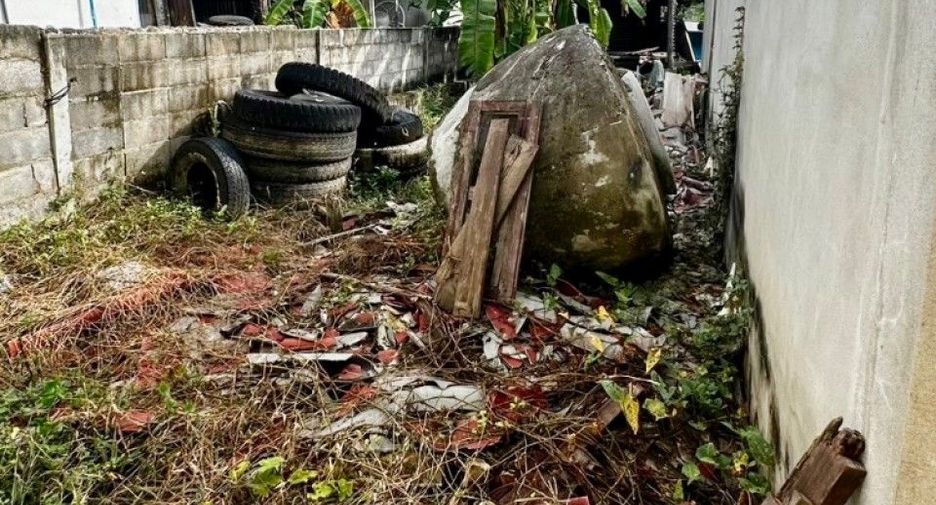 Casa en venta de estudio en Mueang Nakhon Sawan, Nakhon Sawan