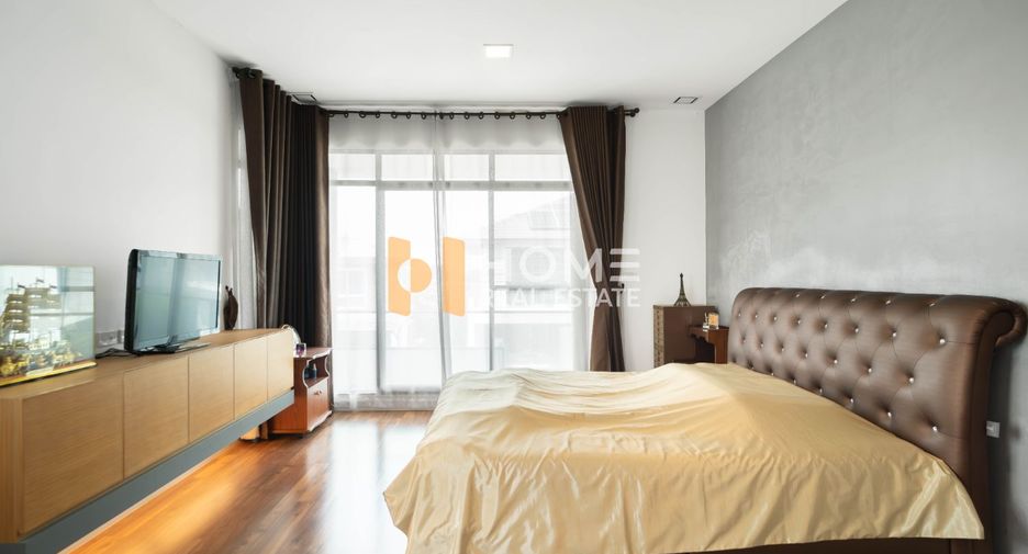 For sale 4 bedrooms house in Prawet, Bangkok
