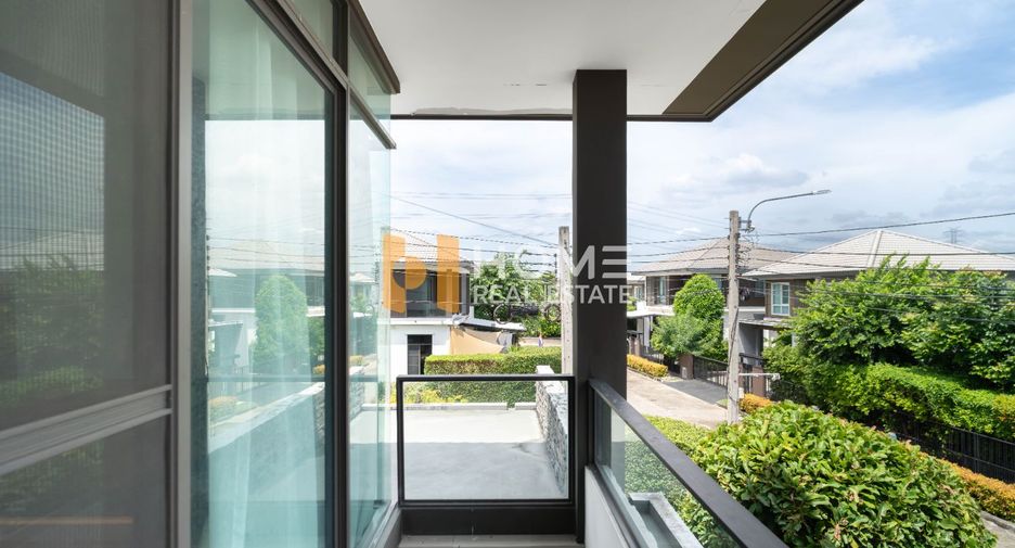 For sale 4 bedrooms house in Prawet, Bangkok