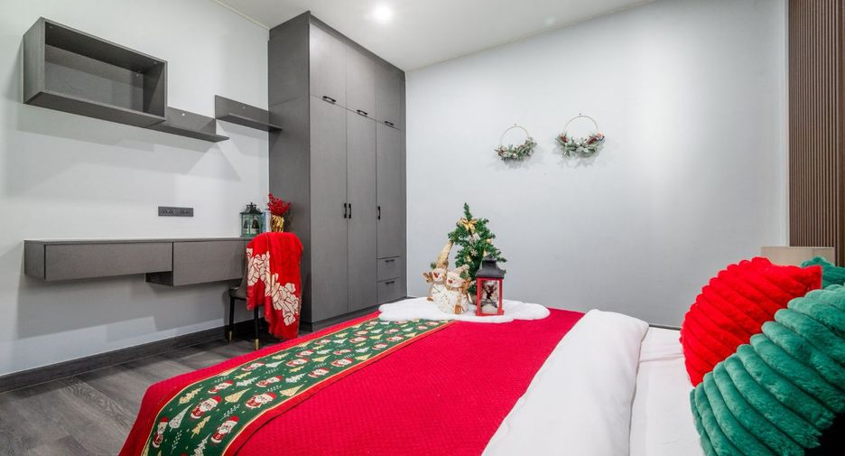 For sale 4 bedrooms villa in Bang Lamung, Chonburi