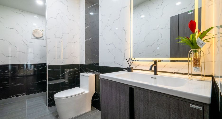 For sale 4 bedrooms villa in Bang Lamung, Chonburi