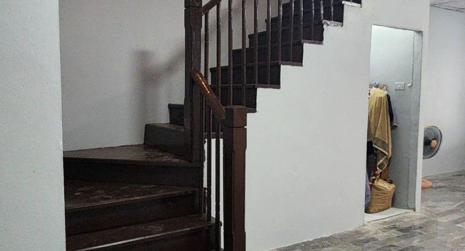 For sale 2 bedrooms townhouse in Sai Noi, Nonthaburi