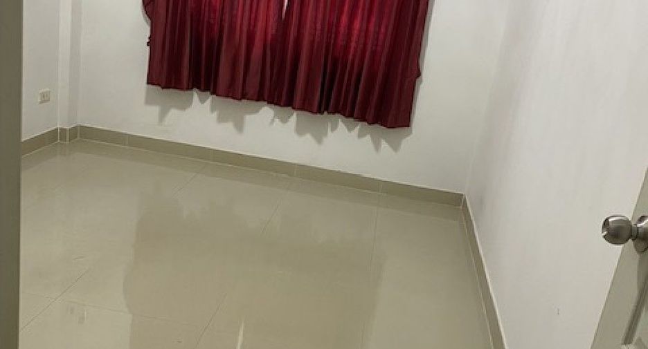 For sale スタジオ townhouse in Sam Phran, Nakhon Pathom