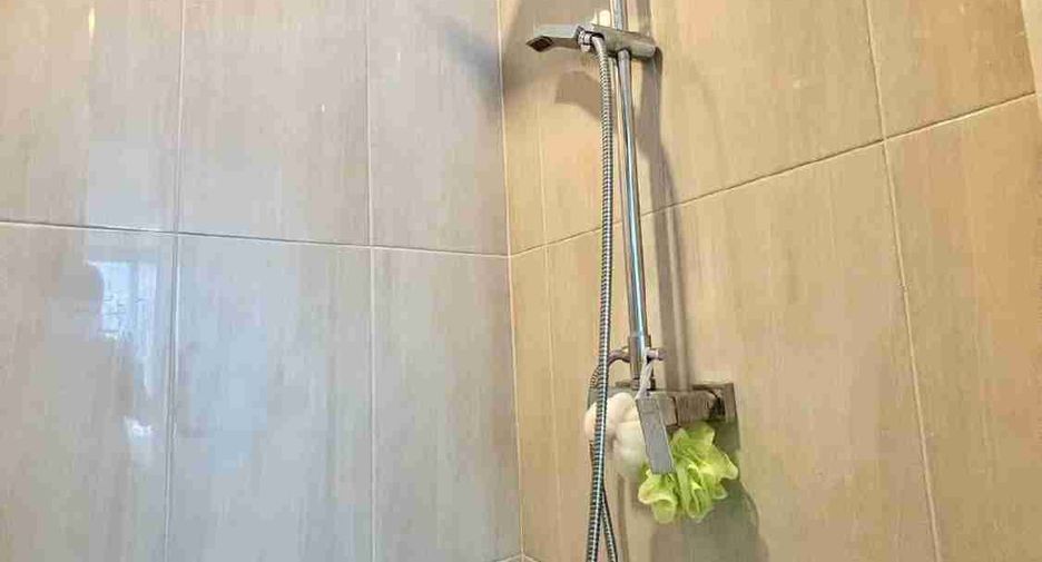 For sale 1 bed condo in Mueang Chon Buri, Chonburi
