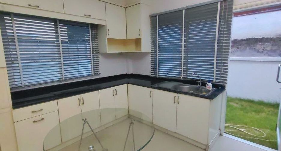 For sale 3 bedrooms house in Khlong Sam Wa, Bangkok