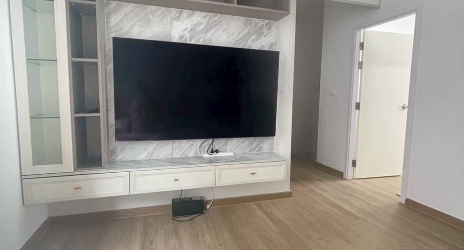For rent 3 bedrooms townhouse in Bang Phli, Samut Prakan