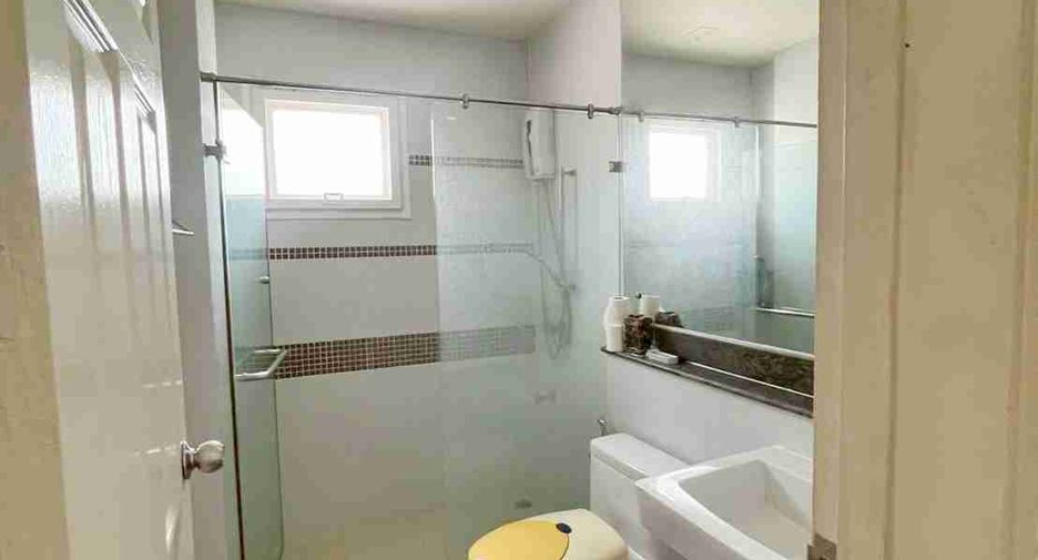 Casa en venta de 3 habitaciones en Prawet, Bangkok