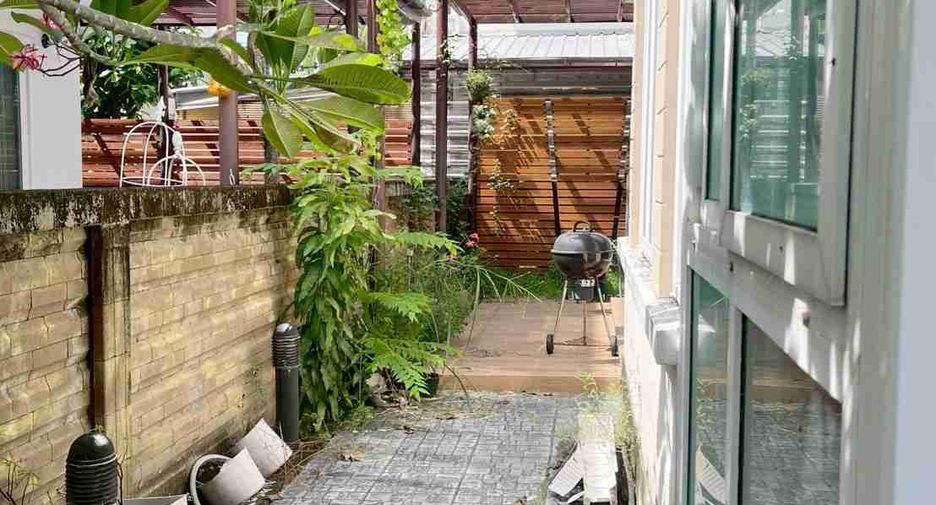 Casa en venta de 3 habitaciones en Prawet, Bangkok