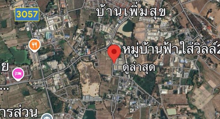À vendre 3 chambres maison de ville à Mueang Chon Buri, Chonburi