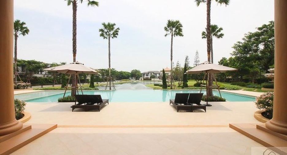 For rent 4 ベッドルーム house in Bang Khen, Bangkok