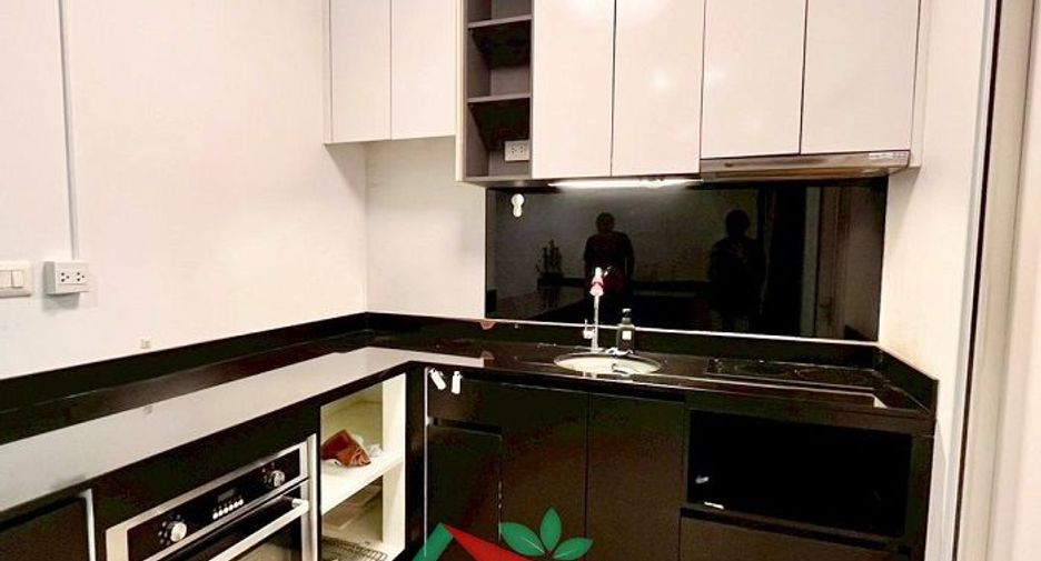 For sale 3 bedrooms townhouse in Bang Khen, Bangkok