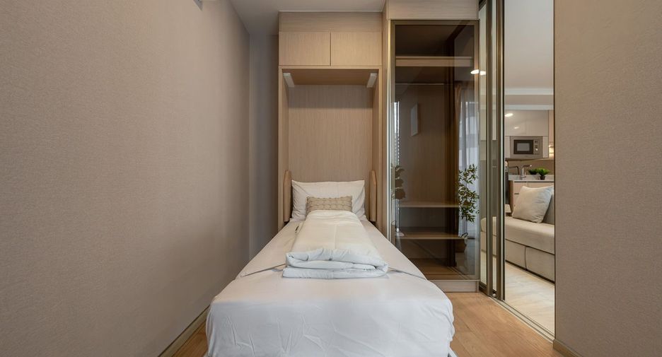 À vendre 2 chambres condo à Watthana, Bangkok