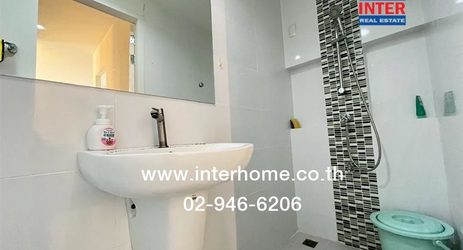 Haus zur Miete und zum Kauf mit 3 Zimmer in Bang Khun Thian, Bangkok