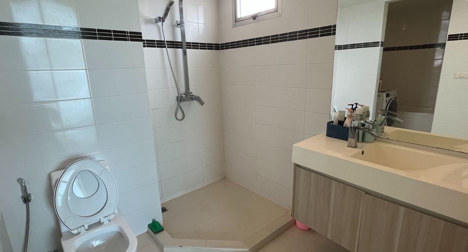 Apartment zur Miete mit 2 Zimmer in Bang Lamung, Chonburi