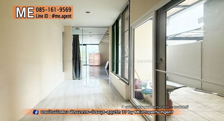 For rent 3 bedrooms townhouse in Suan Luang, Bangkok