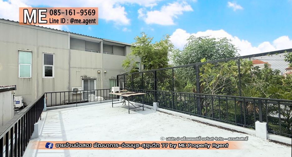 For rent 3 bedrooms townhouse in Suan Luang, Bangkok