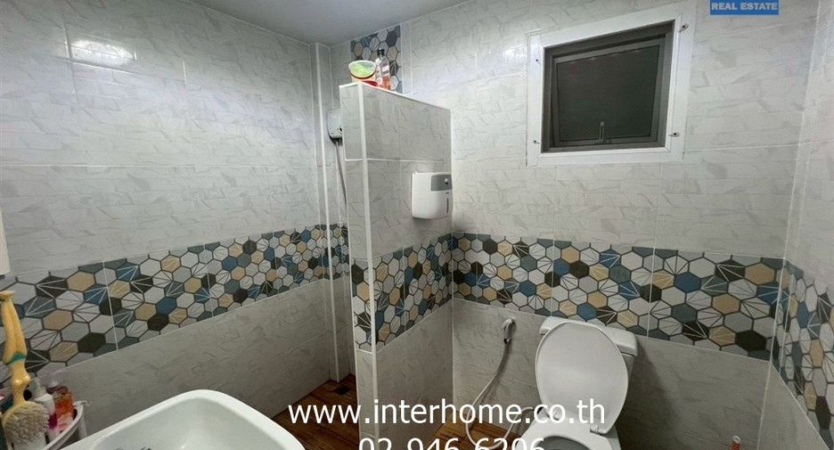 Casa en venta de 3 habitaciones en Lak Si, Bangkok