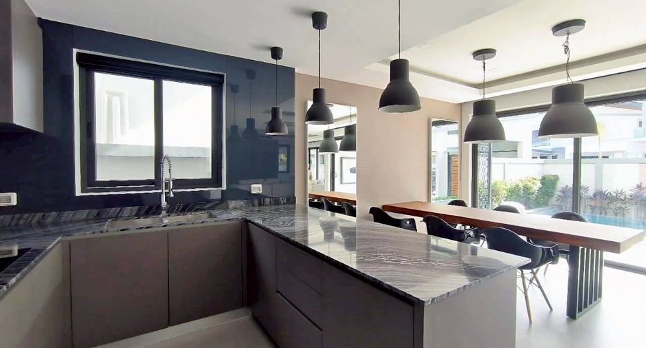 Продажа 3 спальни вилла в Банг Ламунг, Чонбури