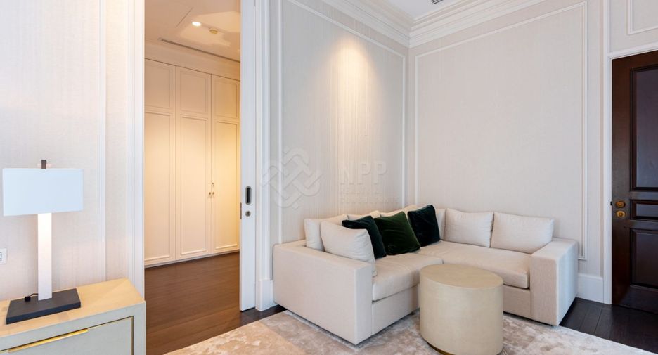 For sale 3 bedrooms apartment in Pathum Wan, Bangkok
