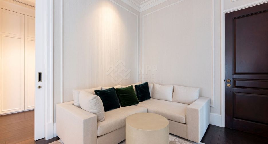 For sale 3 bedrooms apartment in Pathum Wan, Bangkok