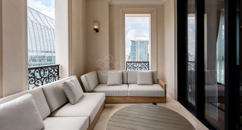 For sale 3 bedrooms apartment in Pathum Wan, Bangkok