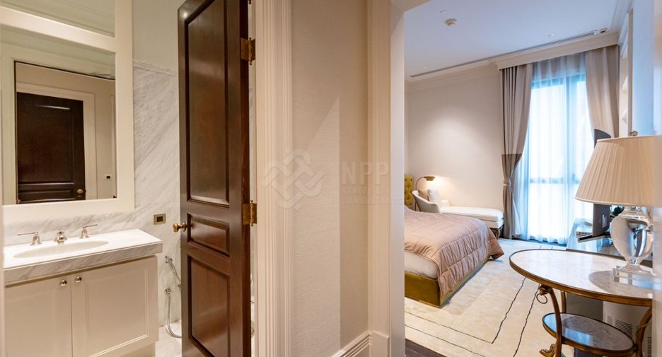 For sale 3 bedrooms apartment in Pathum Wan, Bangkok