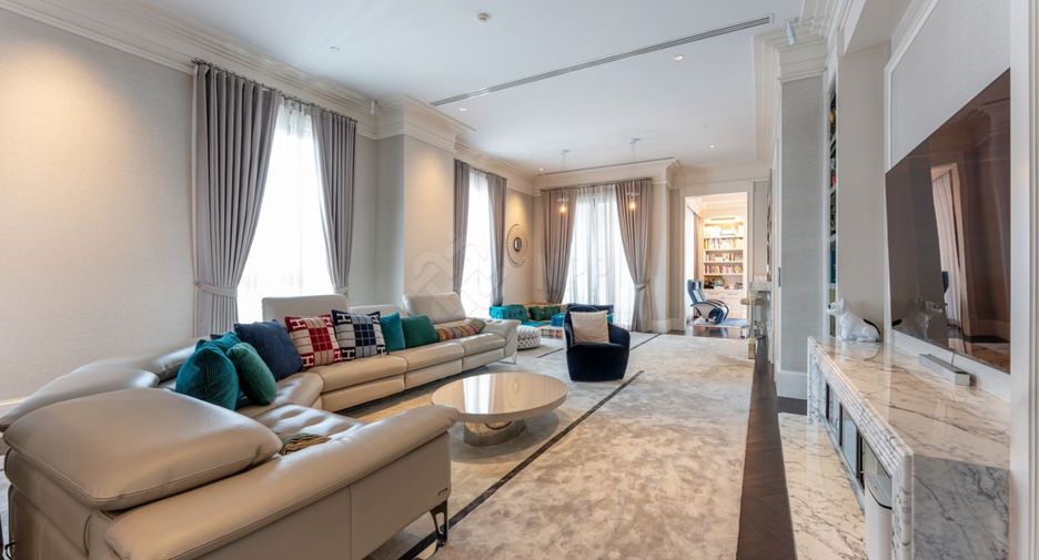 For sale 3 bedrooms apartment in Pathum Wan, Bangkok