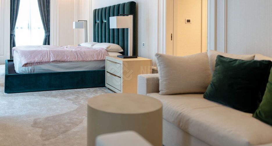 For sale 3 bedrooms apartment in Pathum Wan, Bangkok