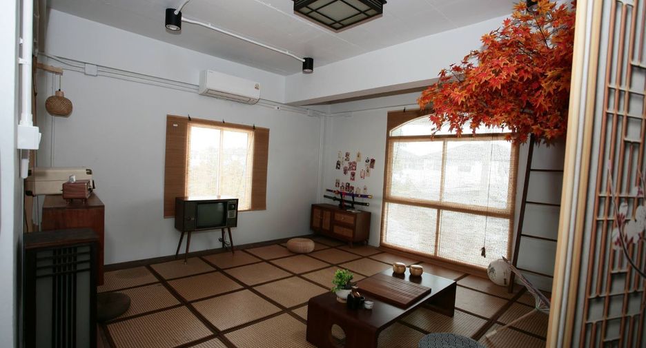 For rent retail Space in Prawet, Bangkok