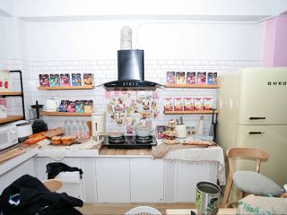 For rent retail Space in Prawet, Bangkok