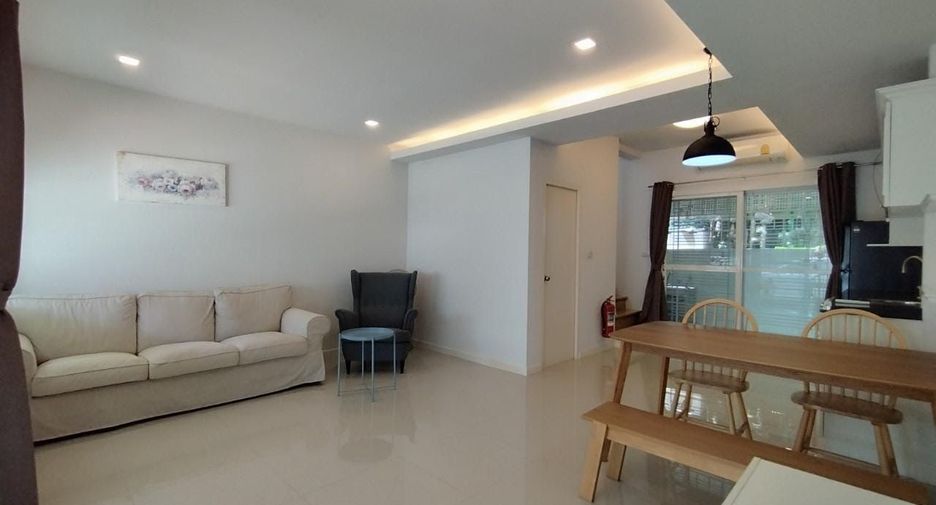 Reihenhaus zur Miete mit 2 Zimmer in Bang Phli, Samut Prakan