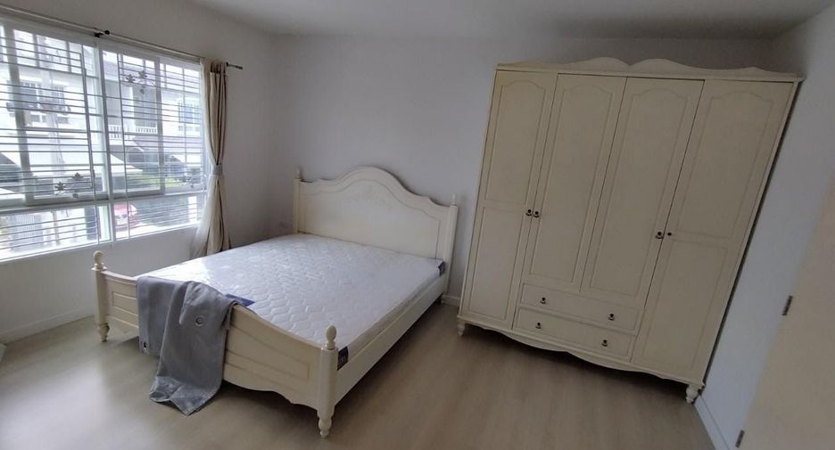 Reihenhaus zur Miete mit 2 Zimmer in Bang Phli, Samut Prakan