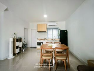 Reihenhaus zur Miete mit 3 Zimmer in Bang Phli, Samut Prakan
