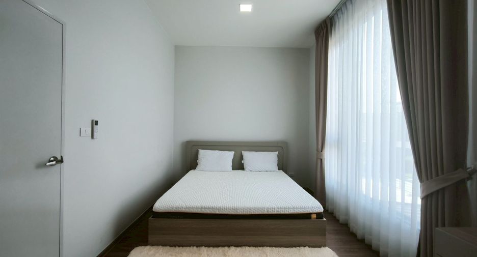For rent 3 bedrooms townhouse in Bang Phli, Samut Prakan