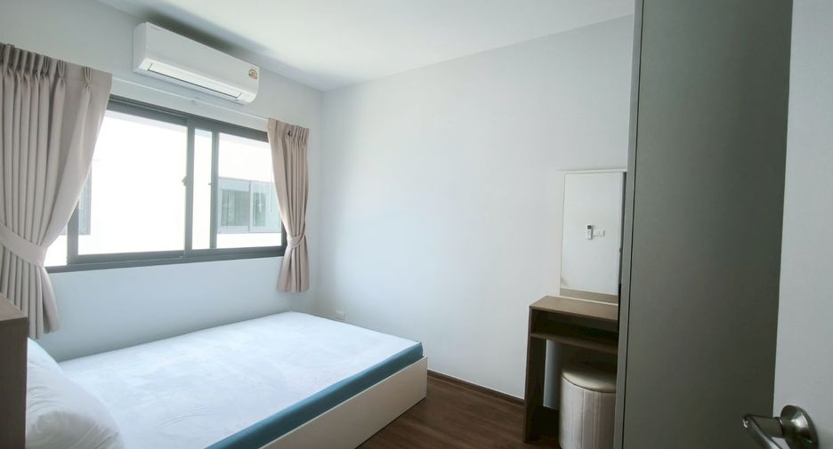 For rent 3 bedrooms townhouse in Bang Phli, Samut Prakan