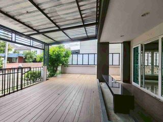 Casa en alquiler y en venta de 3 habitaciones en Thanyaburi, Pathum Thani