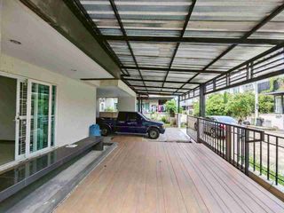 Casa en alquiler y en venta de 3 habitaciones en Thanyaburi, Pathum Thani