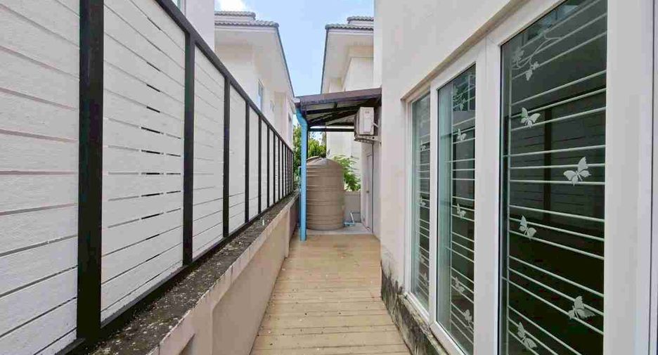 Casa en alquiler y en venta de 3 habitaciones en Thanyaburi, Pathum Thani