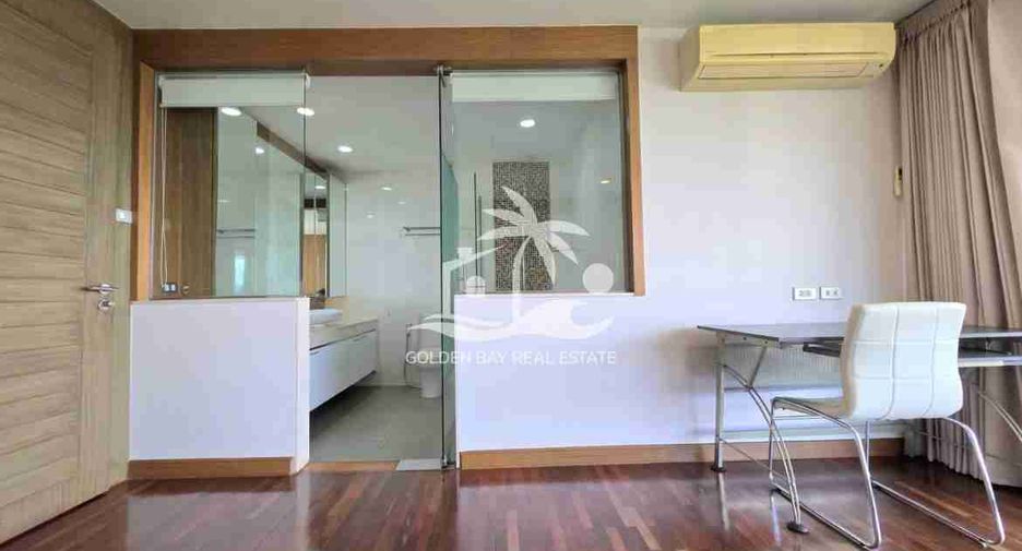For rent 3 bedrooms condo in Bang Lamung, Chonburi