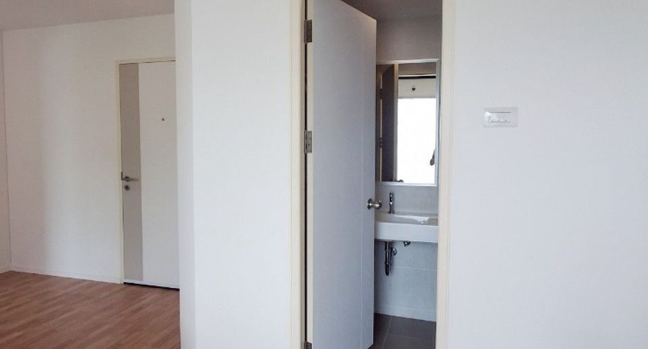 For sale 1 bed condo in Phasi Charoen, Bangkok