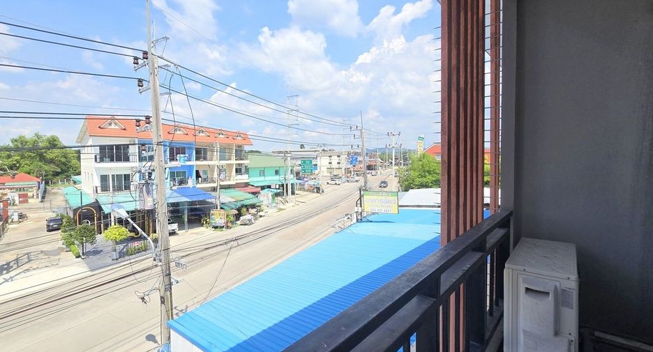 For sale 2 bedrooms townhouse in Bang Lamung, Chonburi