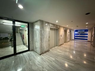 Oficina en venta en Sathon, Bangkok