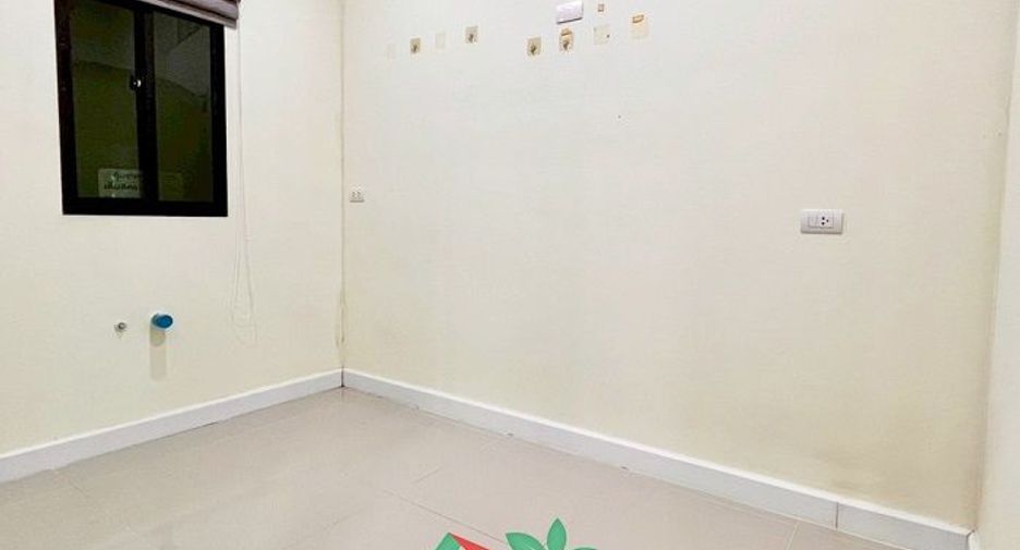 Reihenhaus zum Kauf mit 3 Zimmer in Bang Khen, Bangkok
