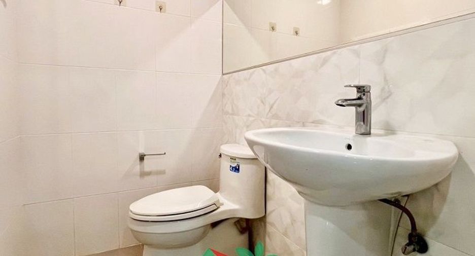 Reihenhaus zum Kauf mit 3 Zimmer in Bang Khen, Bangkok