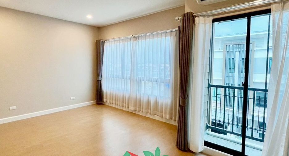 Reihenhaus zum Kauf mit 3 Zimmer in Bang Khen, Bangkok