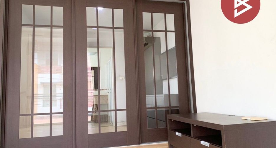 Продажа 3 спальни таунхаус в Mueang Nonthaburi, Нонтабури